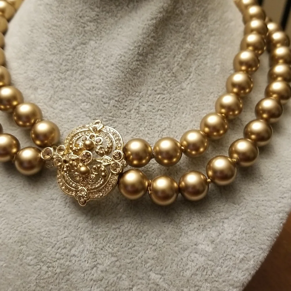 Copper color beaded necklace - Picture 3 of 8